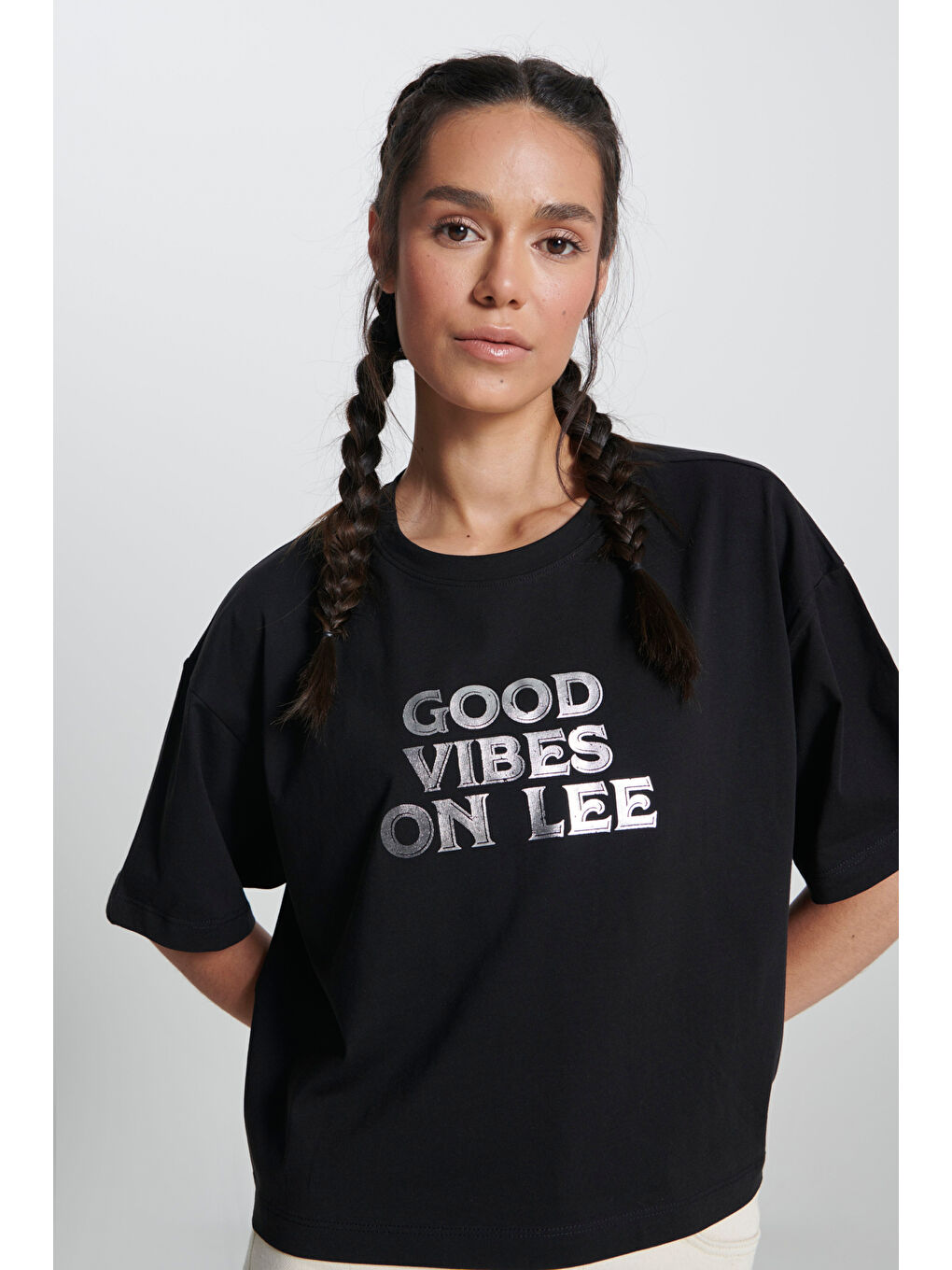 Siyah Regular Fit Normal Kesim %100 Pamuk Bisiklet Yaka Tişört-1