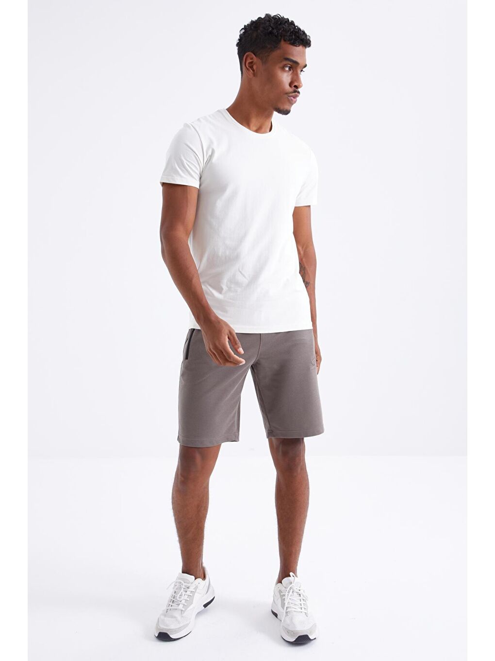 Kahverengi Camel Fermuar Cepli Bağcıklı Standart Kalıp Erkek Şort  - 81210-2