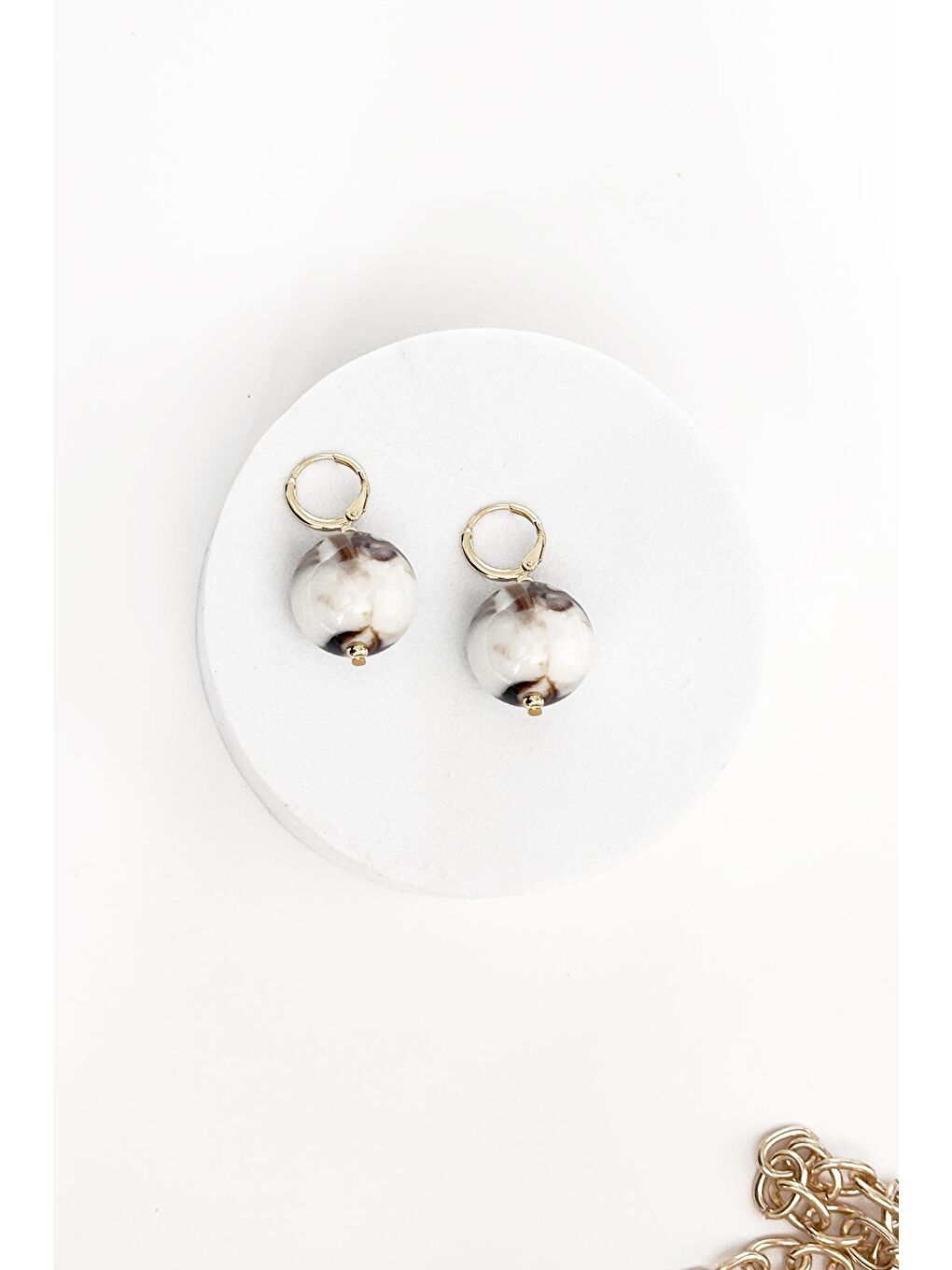 Bej 20mm Büyük Boncuklu Küpe-2