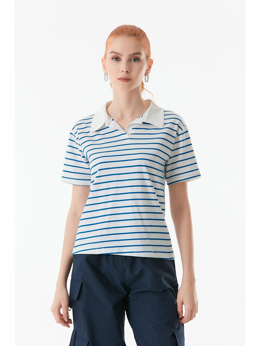 Mavi Çizgili Bisiklet Yaka Tişört-1