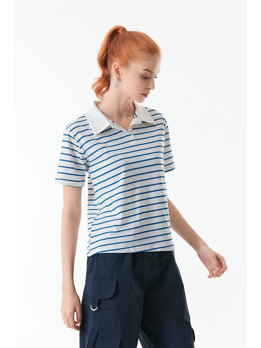 Mavi Çizgili Bisiklet Yaka Tişört-2