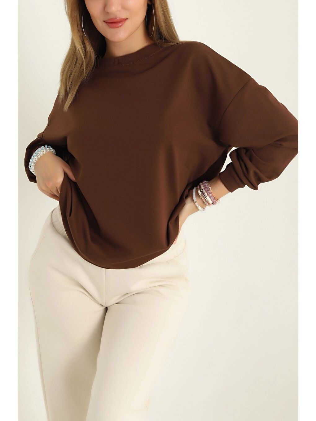 Kahverengi Kadın Bisiklet Yaka Oversize Sweatshirt Kahve - 26567