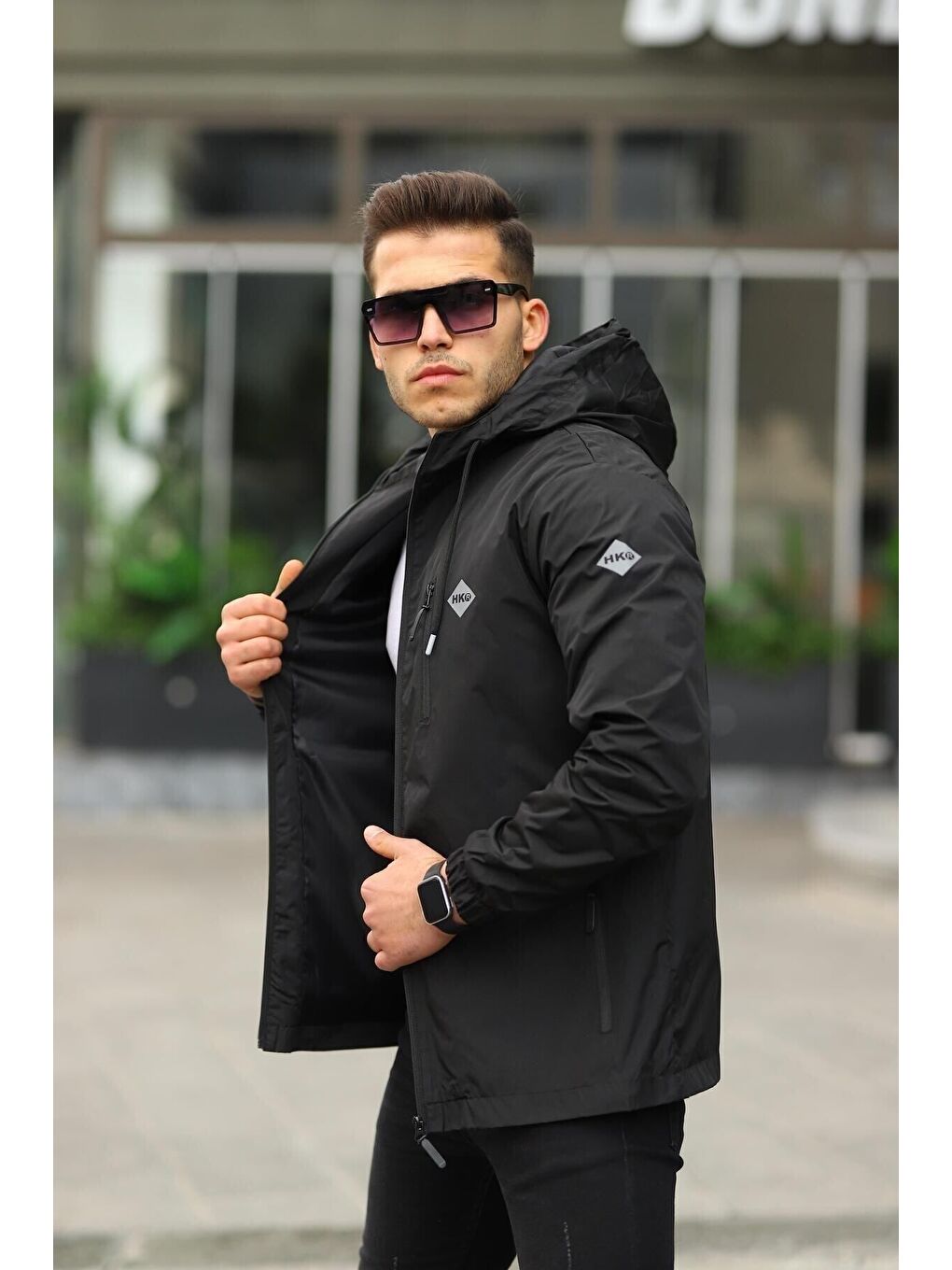 Siyah Erkek Içi Astarlı Suya Dayanıklı Kapüşonlu Cepli Yağmurluk-1