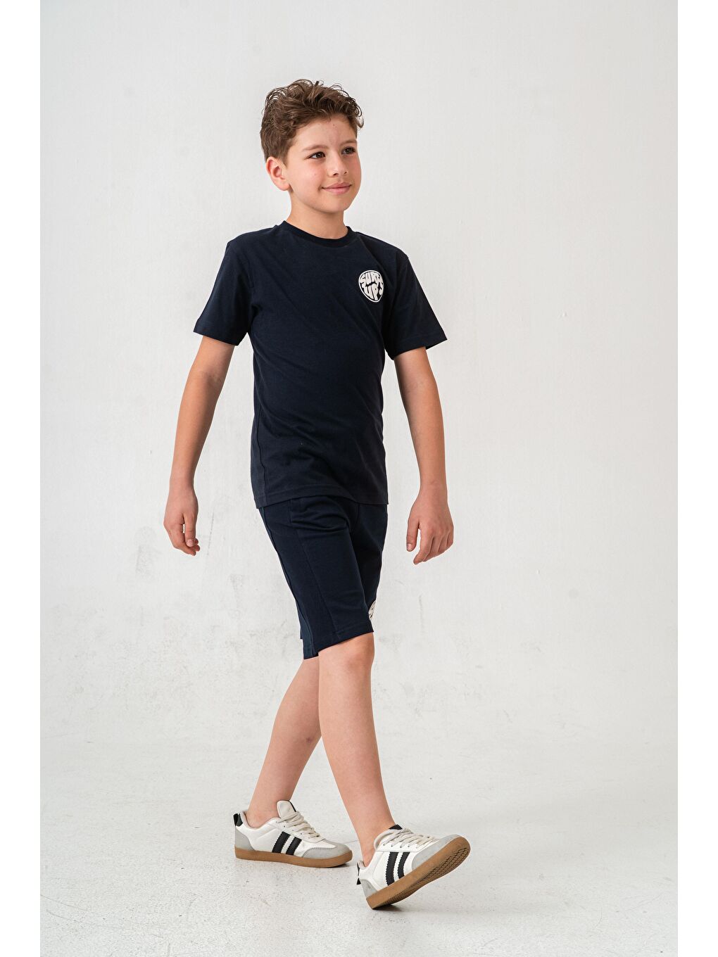 Lacivert Surf Ups Baskılı Bacak Ve Sırt  Baskı Detaylı  Erkek Çocuk Şort - Tişört Takımı-1