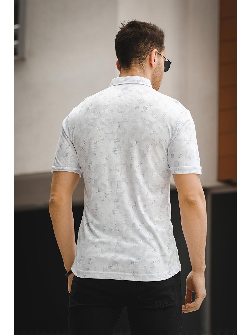 Beyaz Grann Slim Elastanlı Hafif Çıtçıtlı Düğmeli Yaka Kısa Kol Erkek Gömlek-3