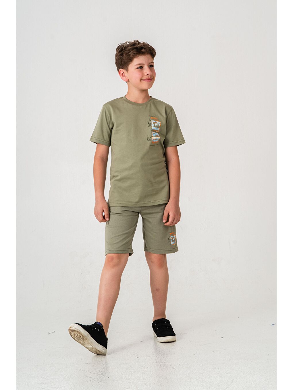 Yeşil Vacation Time Baskılı Bacak  Baskı Detaylı  Erkek Çocuk Şort - Tişört Takımı-1
