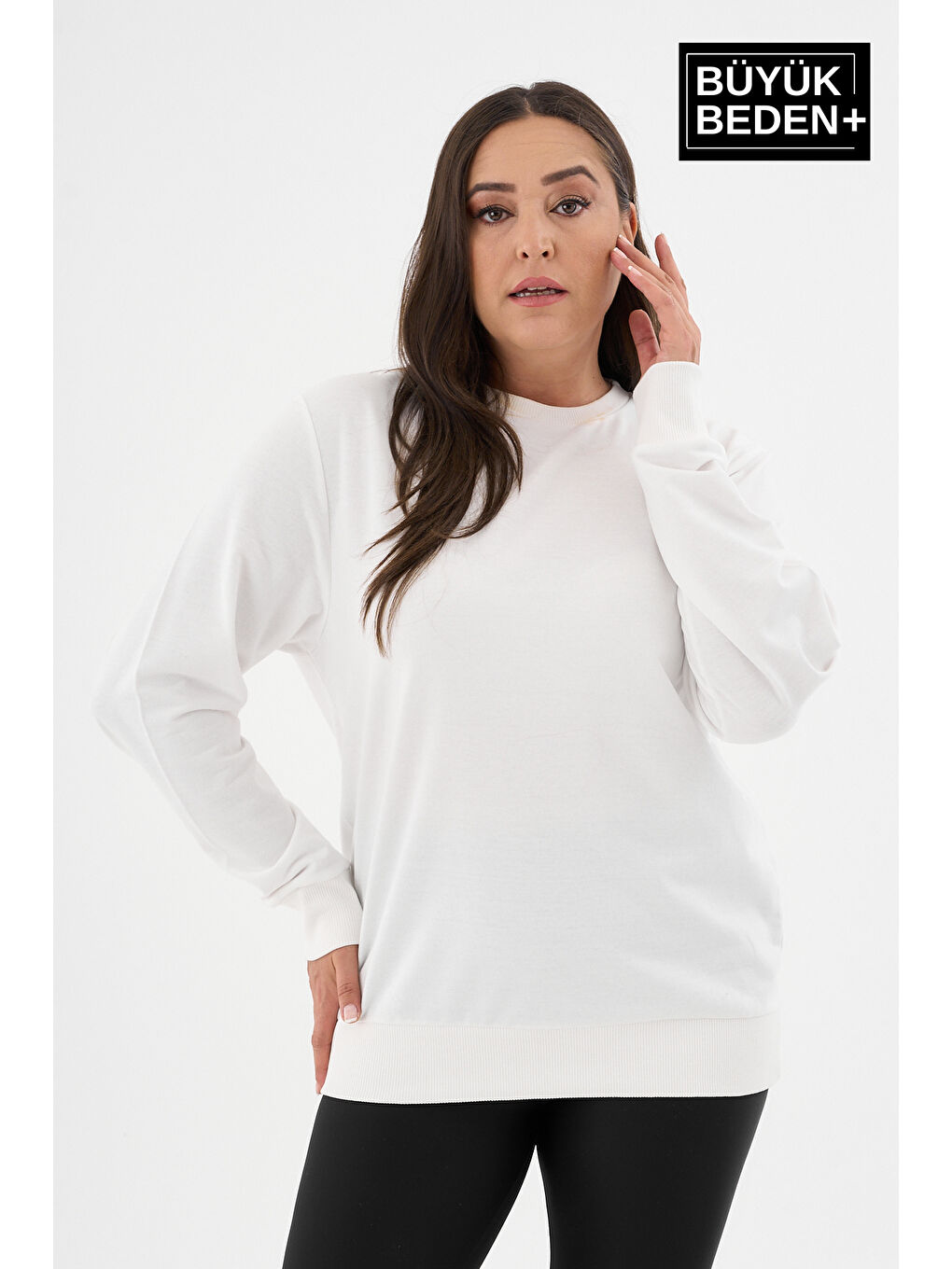 Ekru Kadın Büyük Beden Bisiklet Yaka İnce Sweatshirt SPR24BSWK56-2