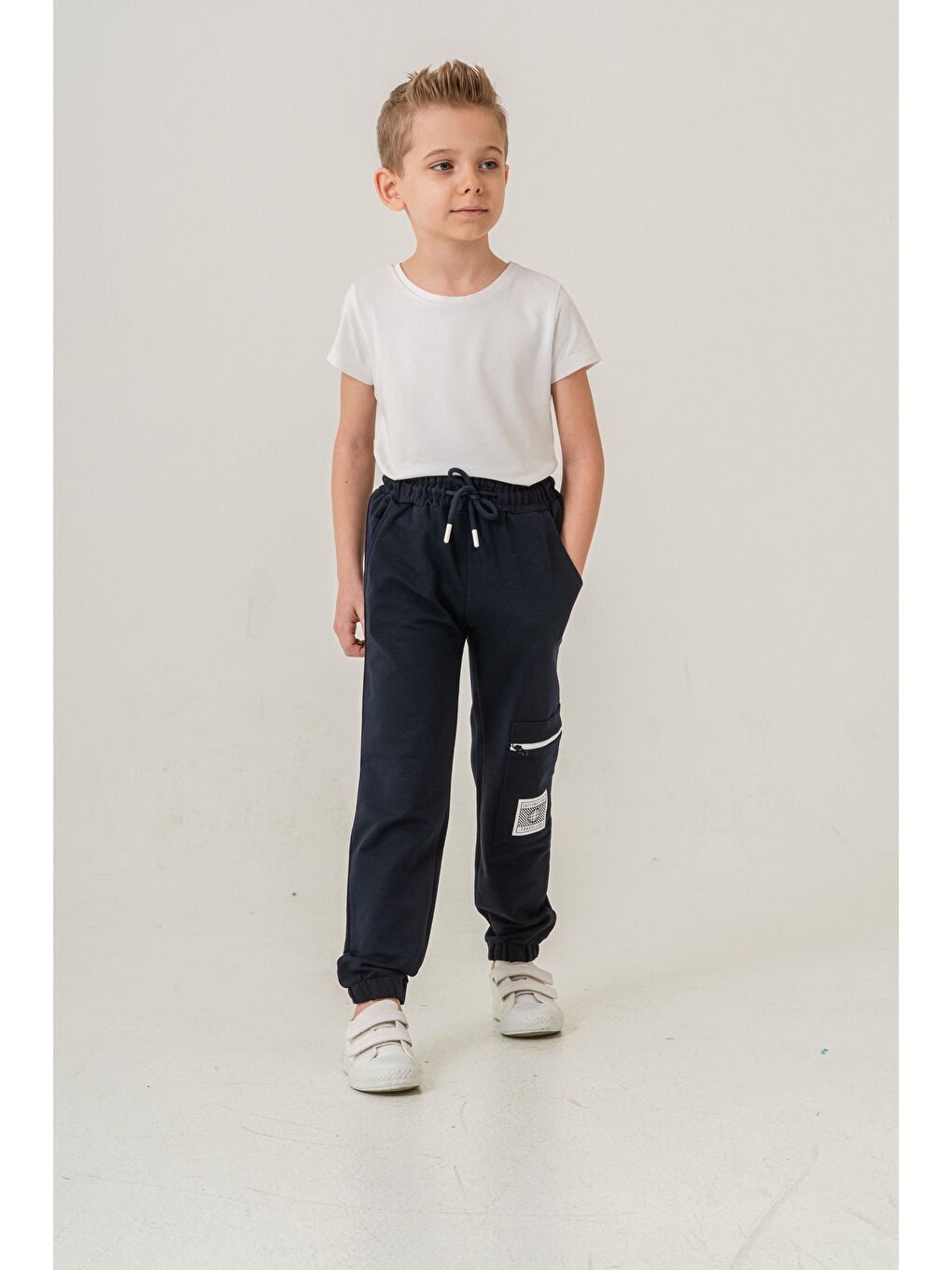 Lacivert Kargo Cepli Cep Kapagı International Traveller Baskılı Erkek Çocuk Eşofman Altı-1