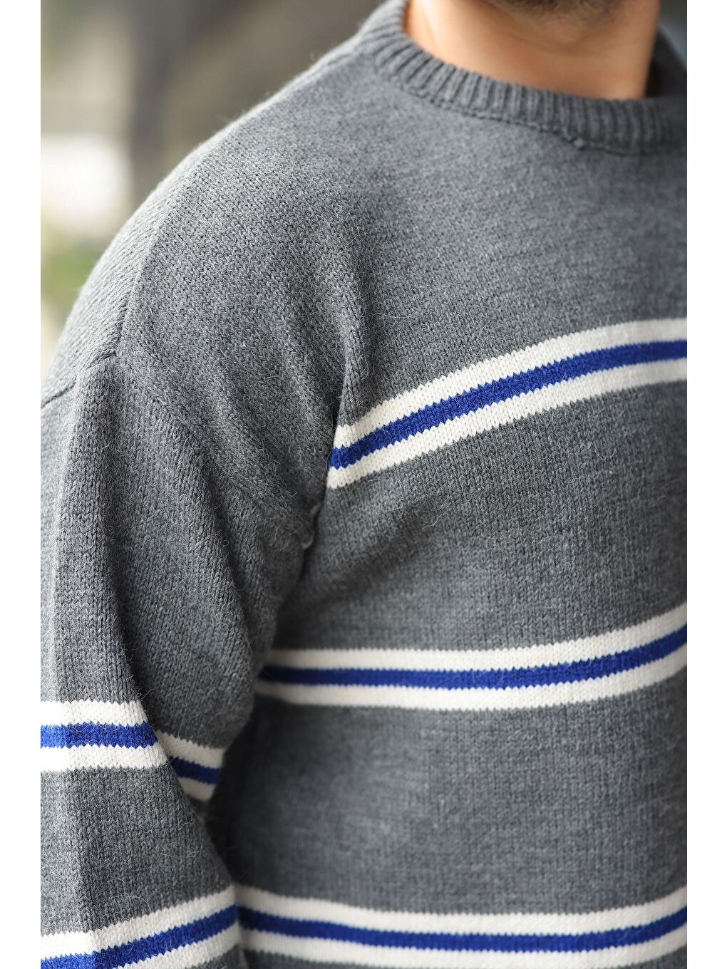 Antrasit Çizgili Bisiklet Yaka Triko Erkek Kazak E7457-2