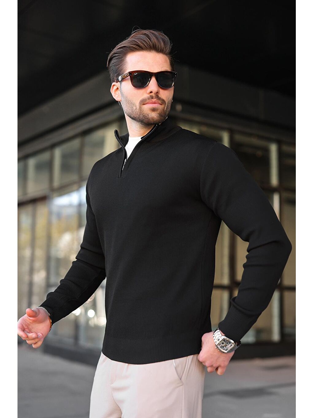 Siyah Yarım Fermuarlı Dik Yaka Erkek Triko Kazak 7442-1