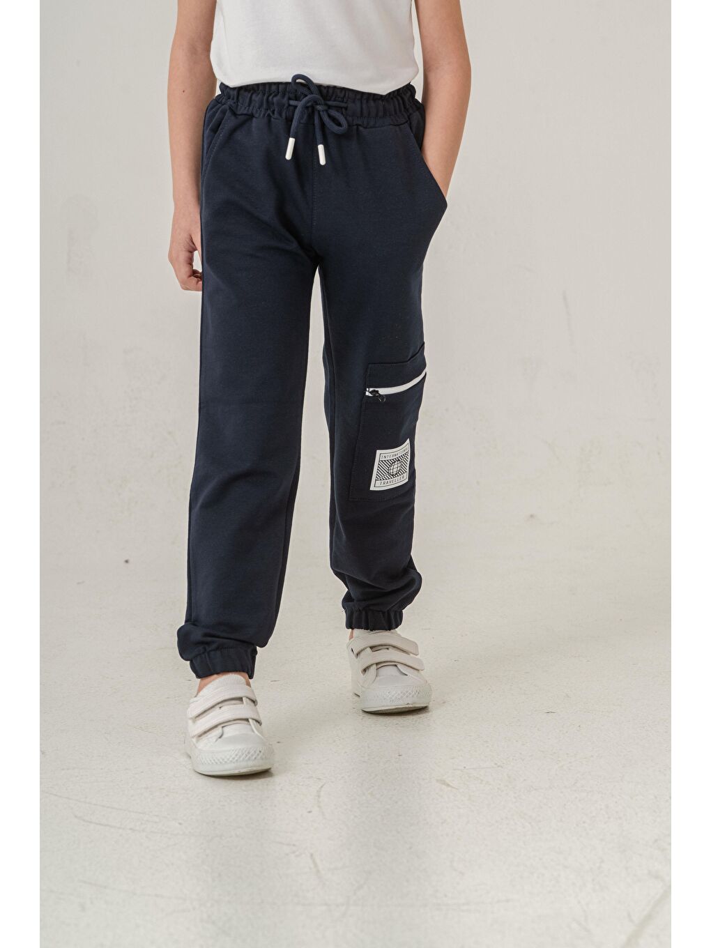 Lacivert Kargo Cepli Cep Kapagı International Traveller Baskılı Erkek Çocuk Eşofman Altı-7