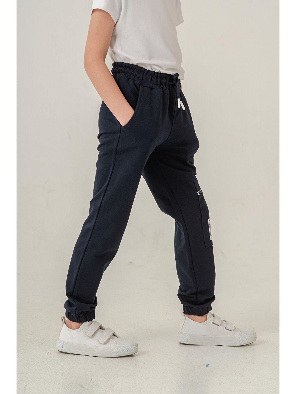 Lacivert Kargo Cepli Cep Kapagı International Traveller Baskılı Erkek Çocuk Eşofman Altı-9