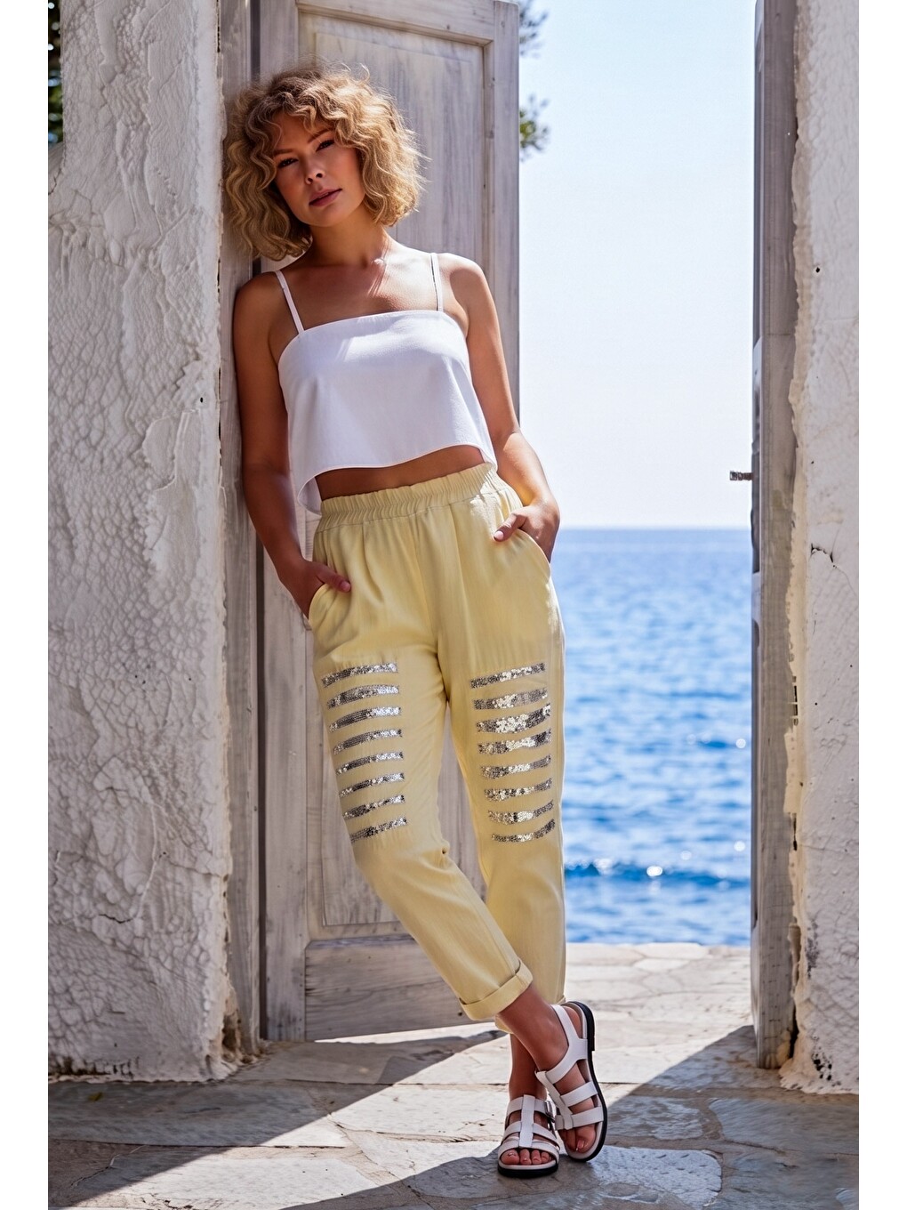 Sarı İtalyan Açık Limon Cepli Pul Payetli Lastikli Bel Dar Paça Casual Dokuma Pantolon 95 65-2