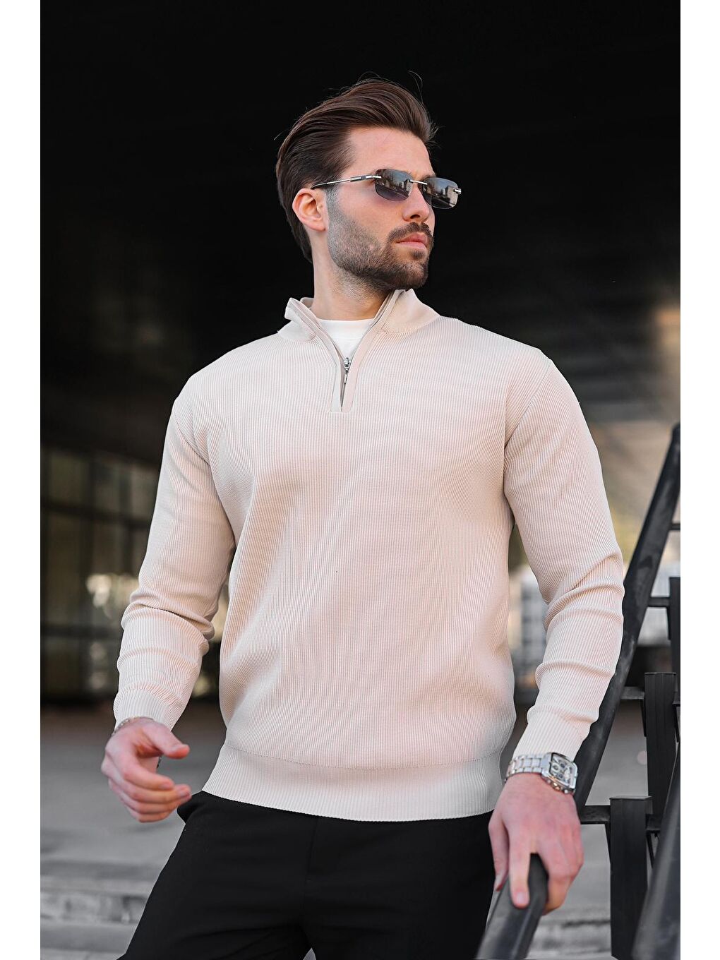 Bej Taş Rengi Yarım Fermuarlı Dik Yaka Erkek Triko Kazak 7442-1