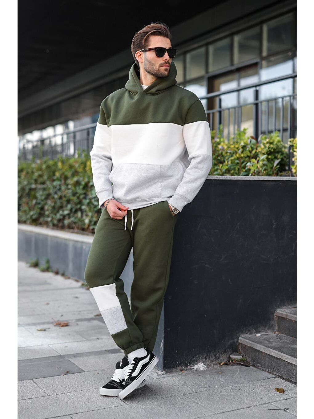 Haki Kapüşonlu Erkek Eşofman Takımı 5926