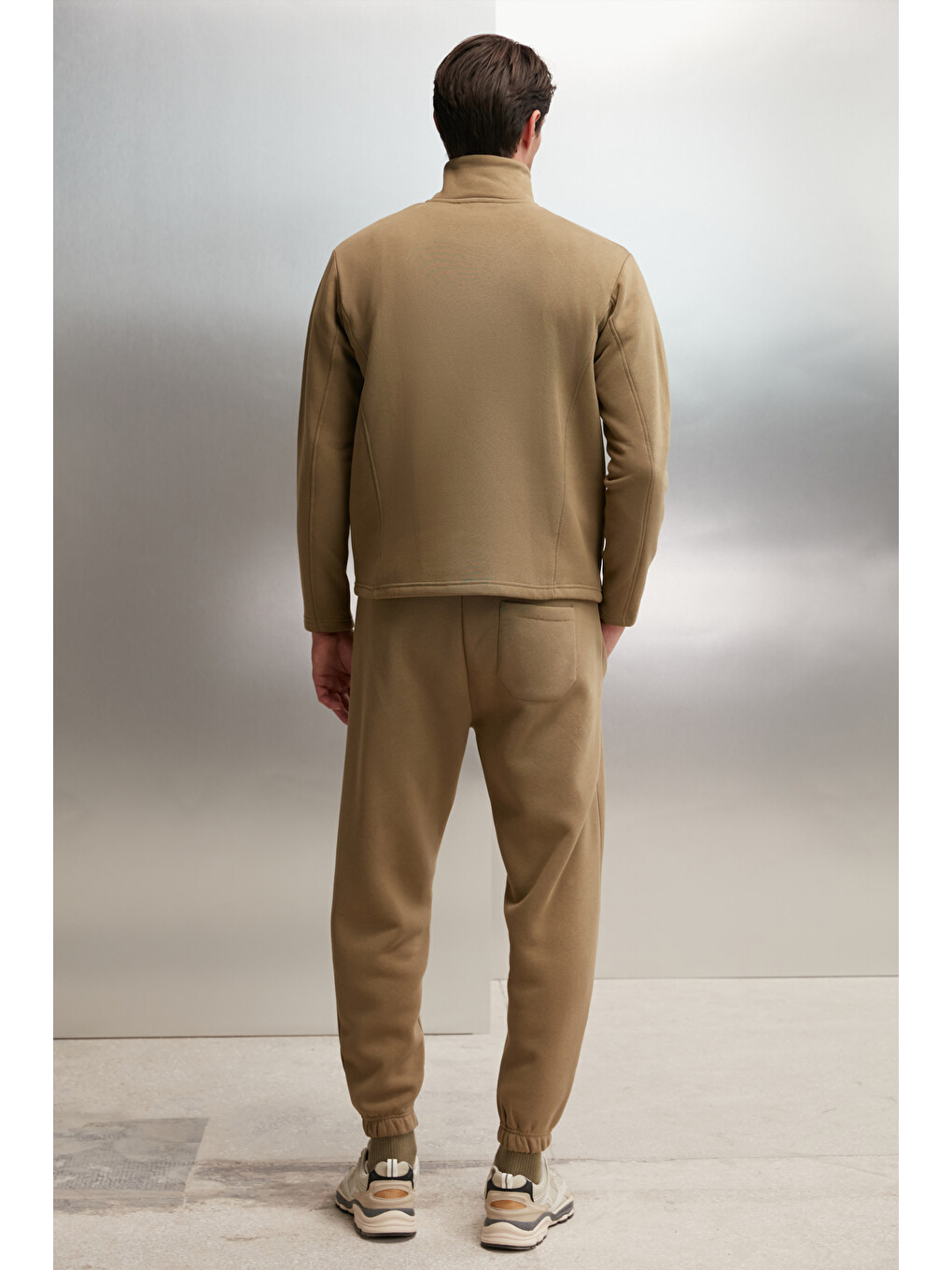 Halden Erkek İçi Polarlı Dik Yaka Yarım Fermuarlı Baskı Detaylı Regular Haki Sweatshirt-4