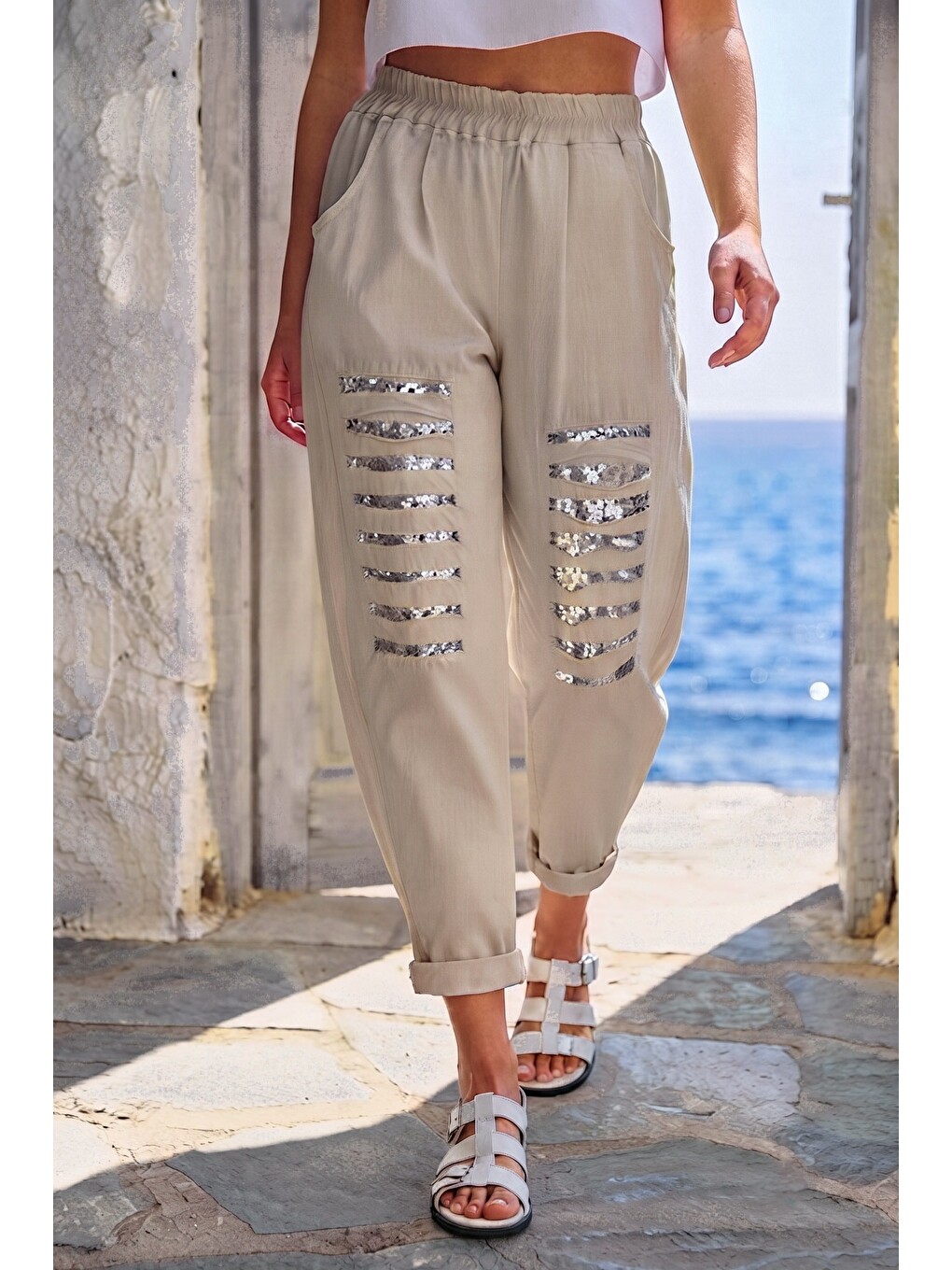 İtalyan Bej Cepli Pul Payetli Lastikli Bel Dar Paça Casual Dokuma Pantolon 95 65-4