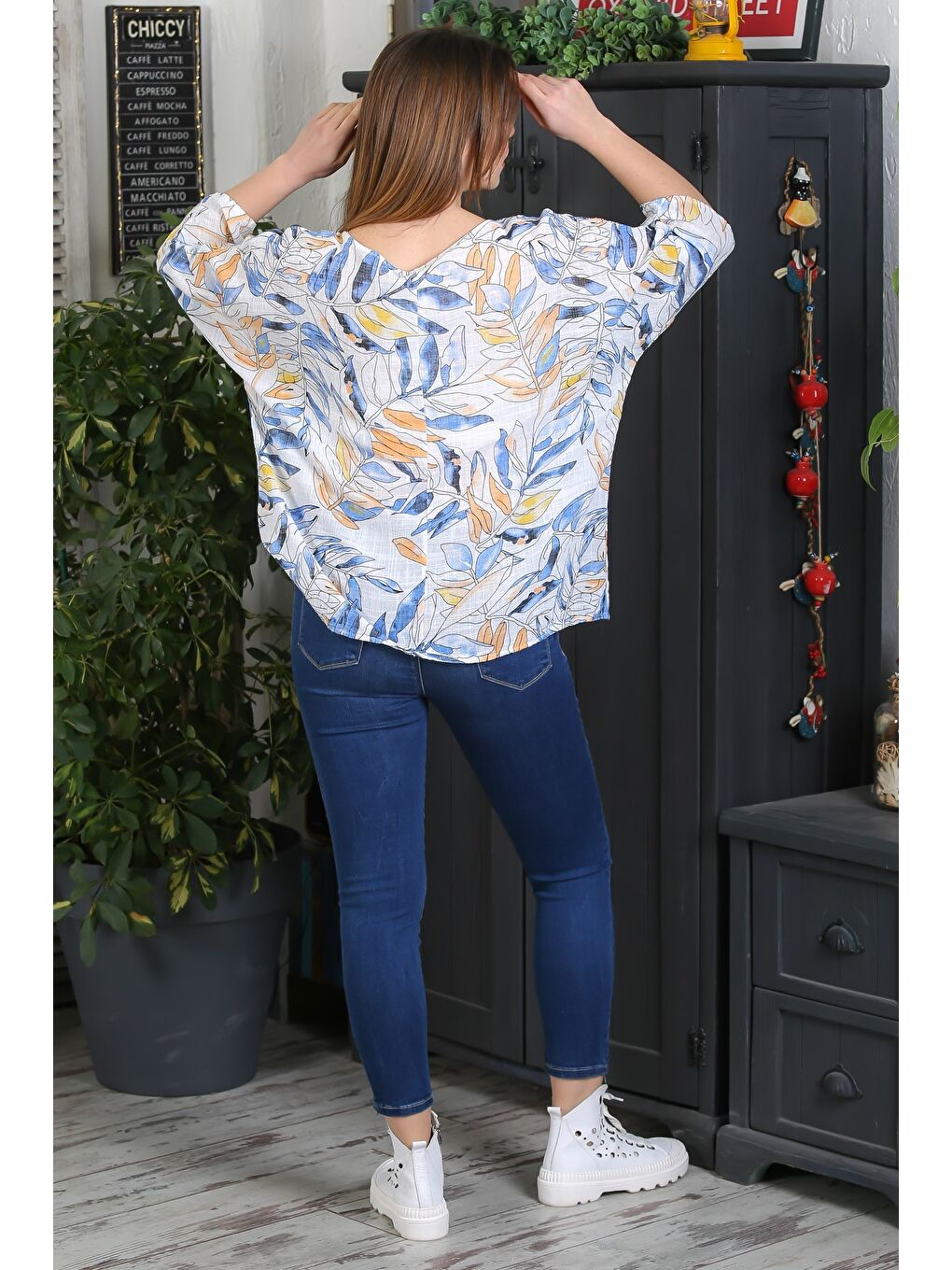 Sarı İtalyan Hardal Rengi Havuz Yaka 3/4 Kol Yaprak Desenli Casual Dokuma Bluz 65 63-7