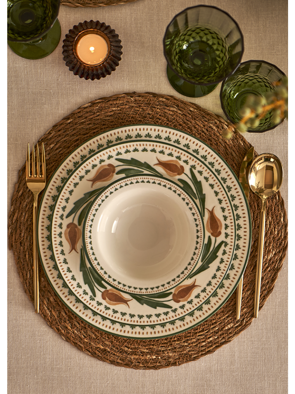 Karışık Tulip Porselen 24 Parça 6 Kişilik Yemek Takımı