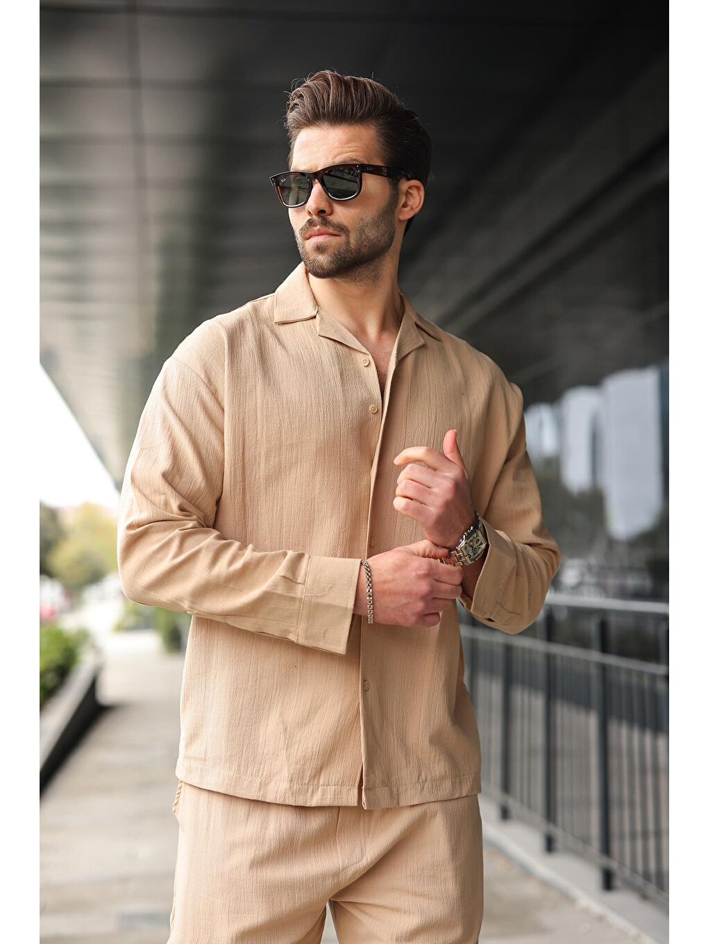 Bej Düğmeli Basic Erkek Gömlek Pantolon Takım E7335-2