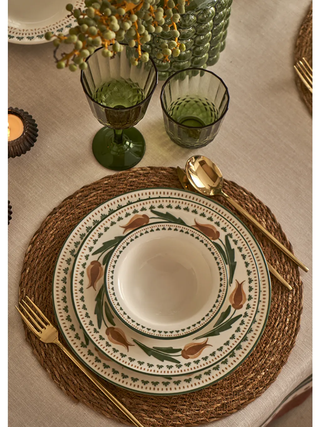 Karışık Tulip Porselen 24 Parça 6 Kişilik Yemek Takımı-4