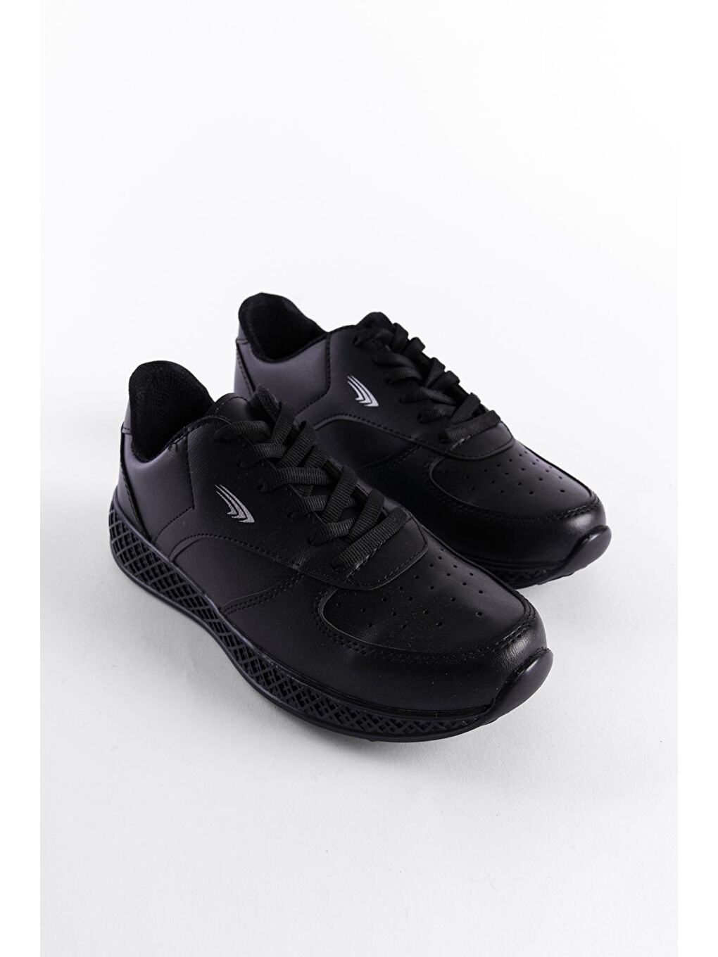 Siyah Jet Klasik Kadın Sneaker-1