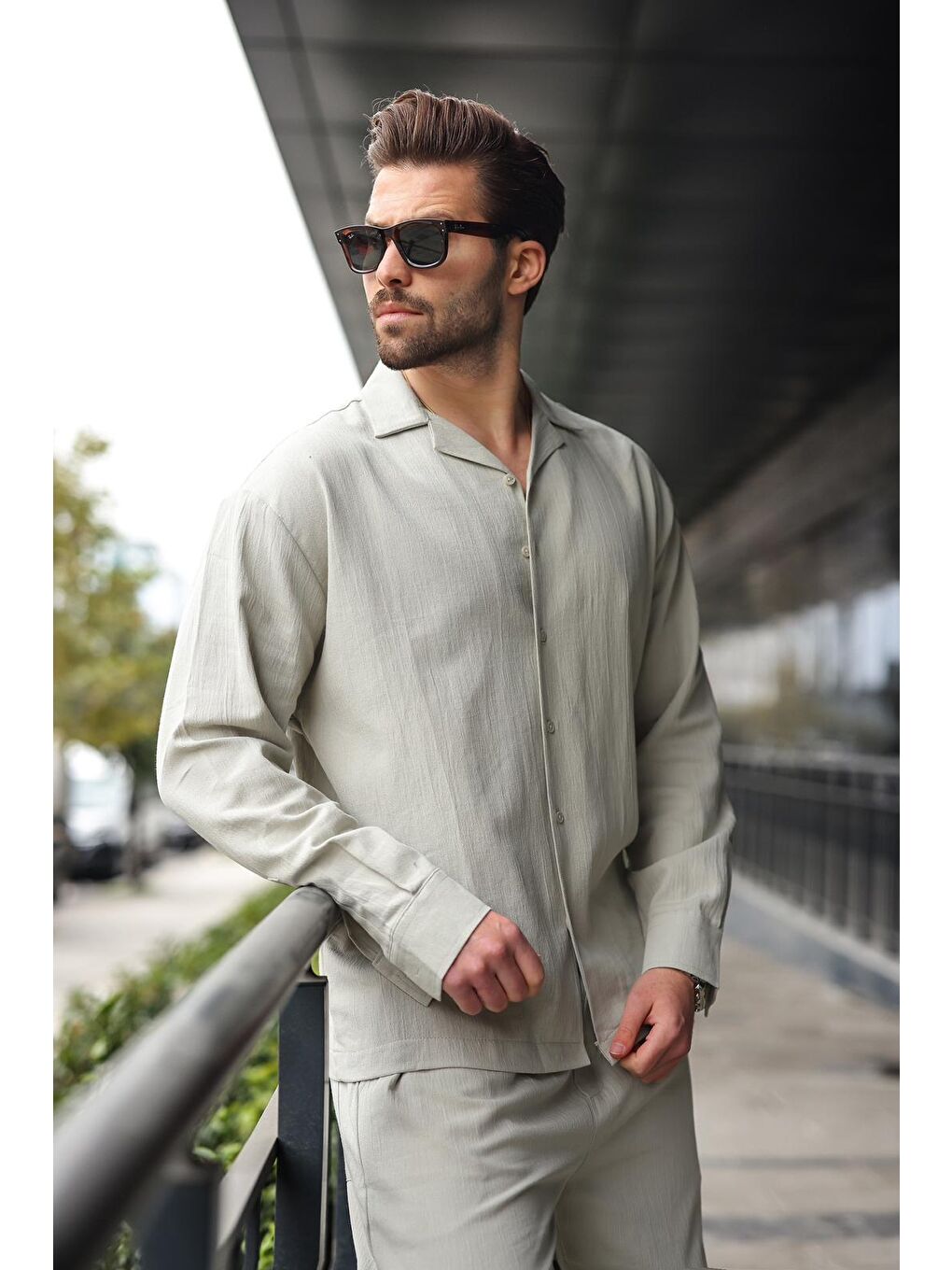 Gri Kahverengi Düğmeli Basic Erkek Gömlek Pantolon Takım E7335-3