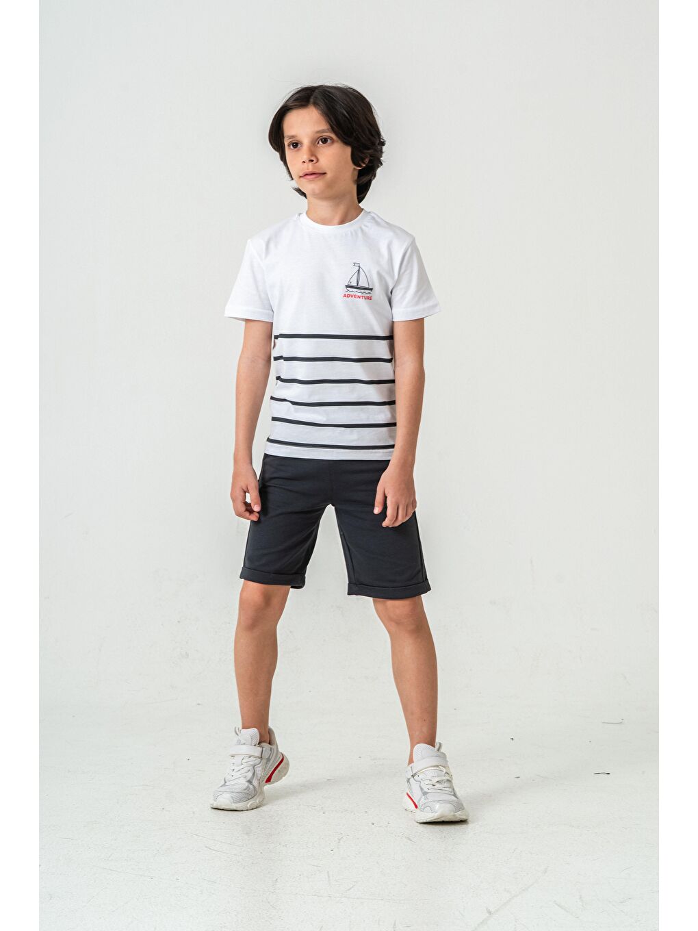 Gri Adventure Baskılı  Erkek Çocuk Şort - Tişört Takımı-1