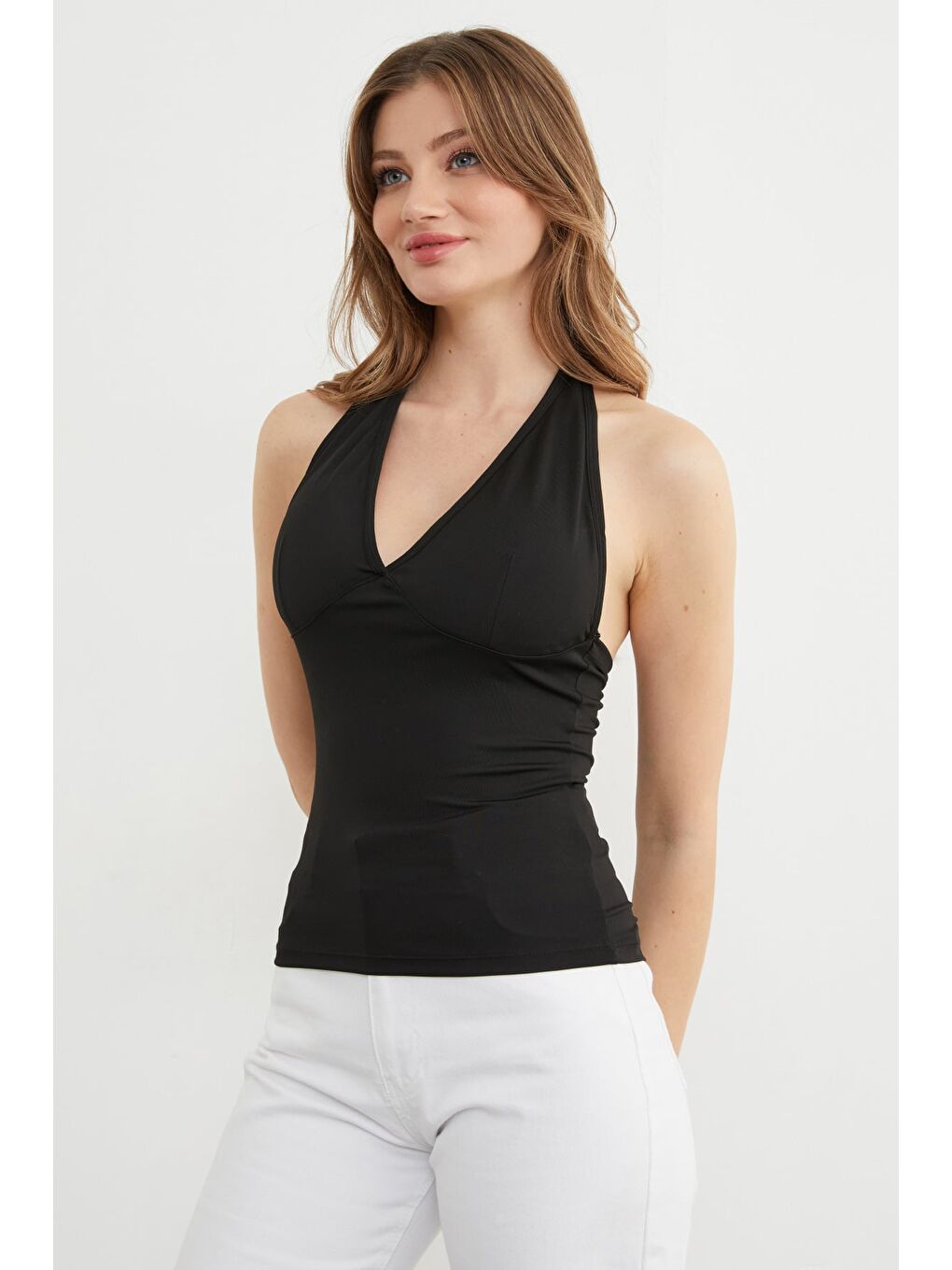 Siyah Boyundan Geçmeli Kaplı Bluz-1