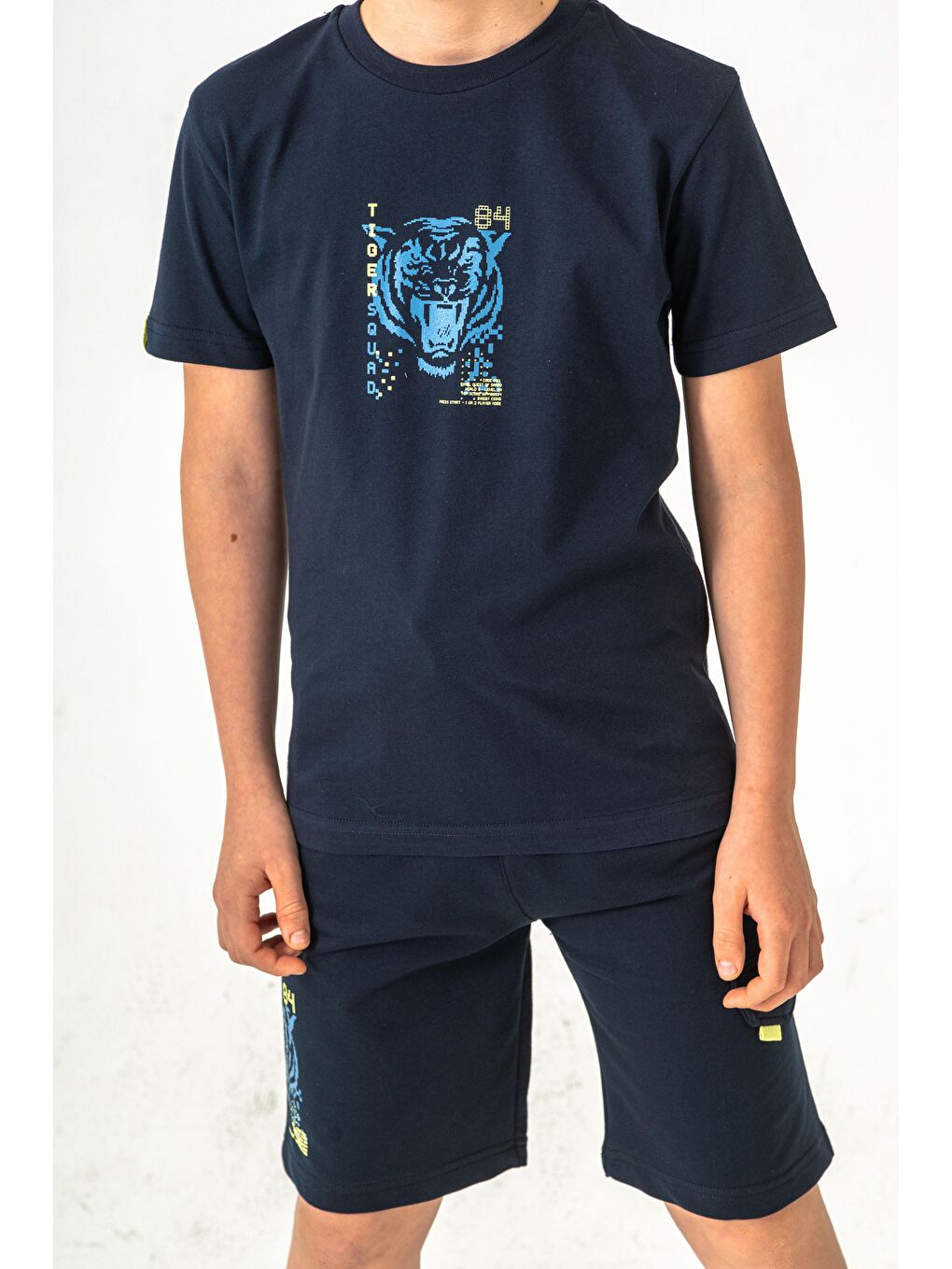 Lacivert Ust On Baskılı Kol Ucu Balıksırtlı Erkek Çocuk Şort - Tişört Takımı-4