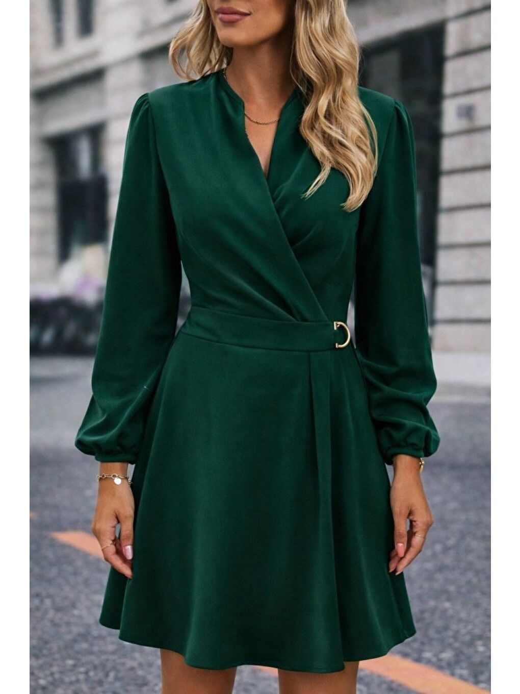 Yeşil Kadın Uzun Kollu Hakim V Yakalı Yandan Toka Detaylı Ithal Mini Krep Elbise