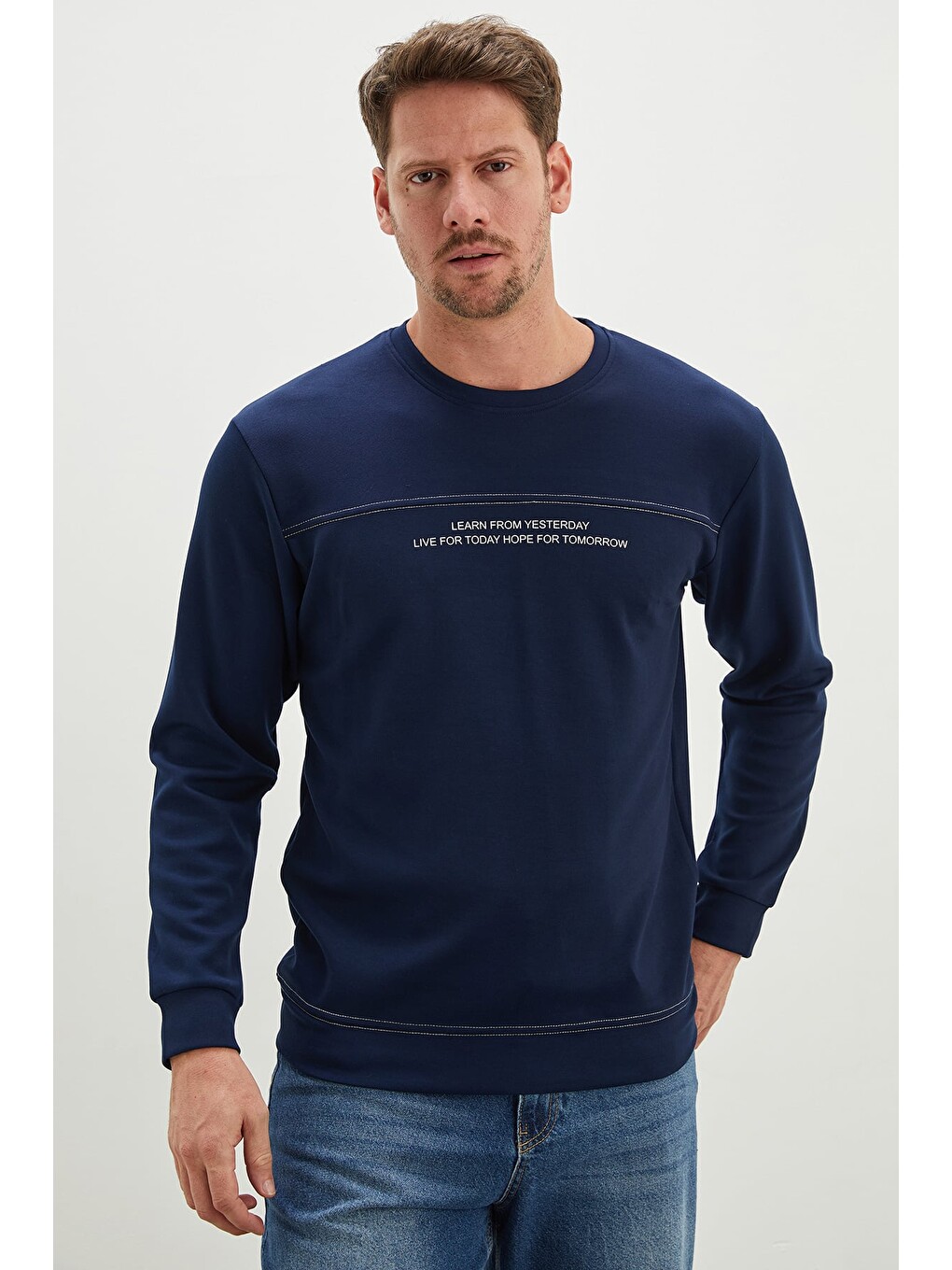 Lacivert Yazı Baskılı Çimalı Bisiklet Yaka Modal Sweatshirt