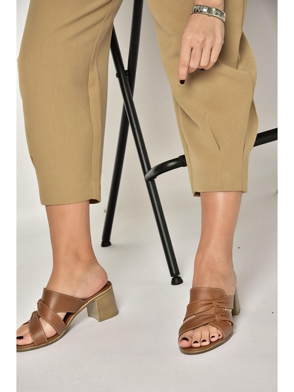 Kahverengi Taba Kadın Terlik P555455803-2