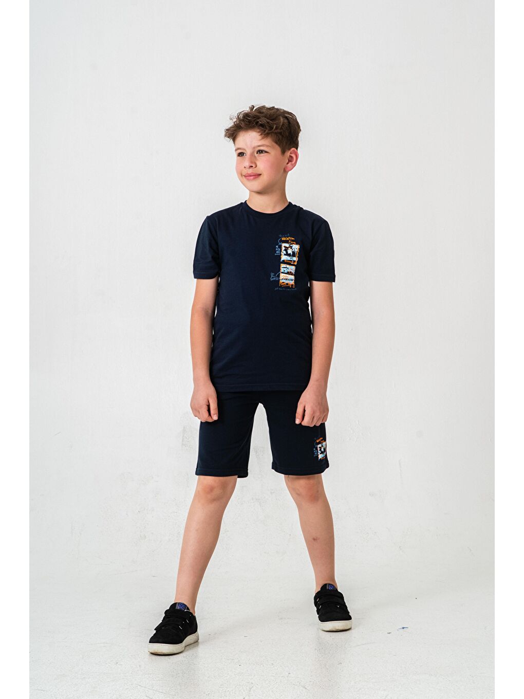 Lacivert Vacation Time Baskılı Bacak  Baskı Detaylı  Erkek Çocuk Şort - Tişört Takımı-1