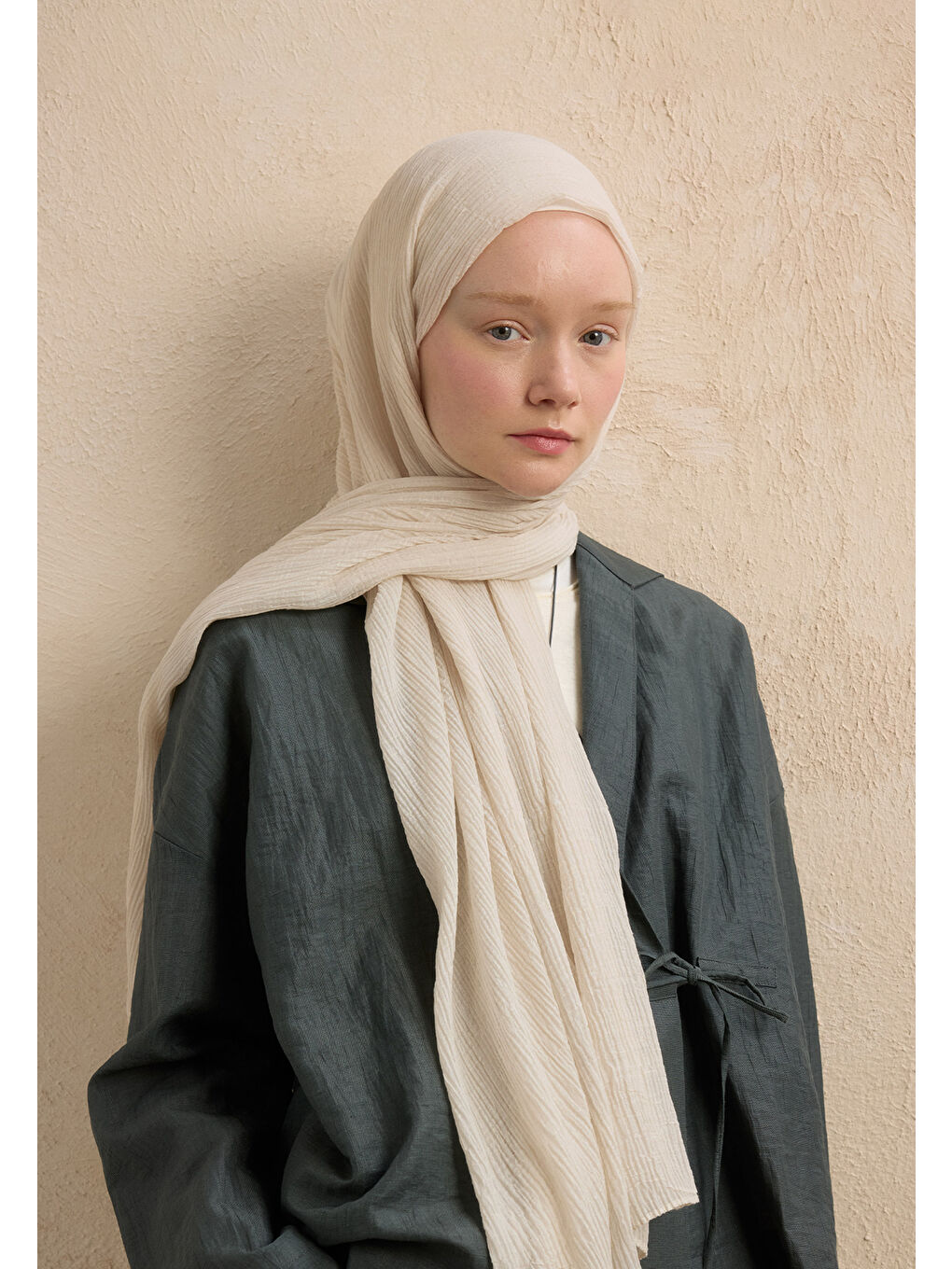 Ekru Modal Krinkıl Şal Fildişi-1