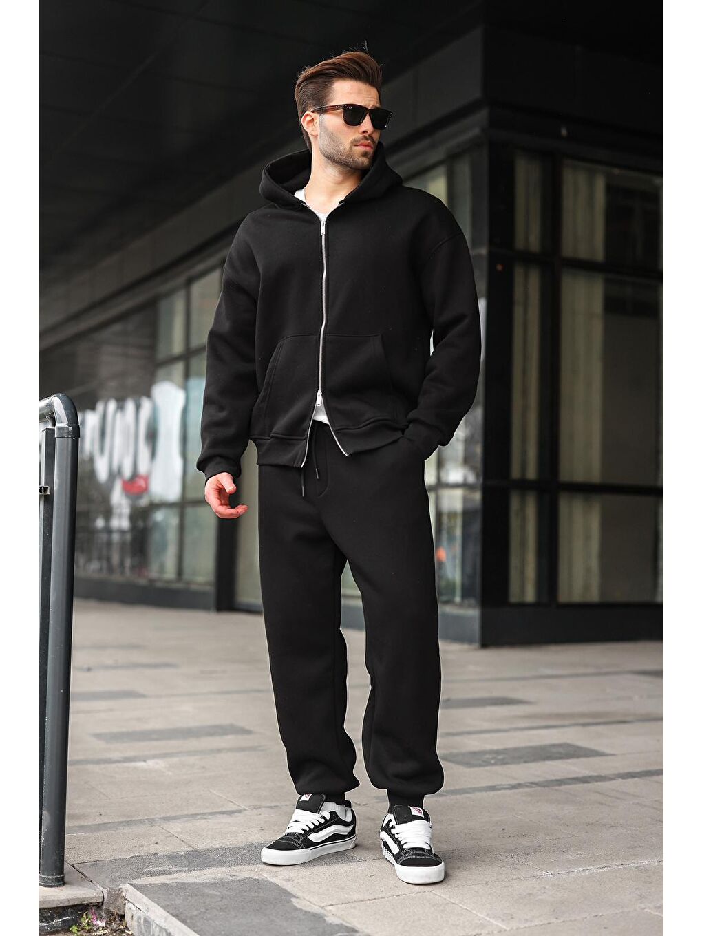 Siyah Çift Fermuarlı Kapüşonlu Eşofman Takımı E7345