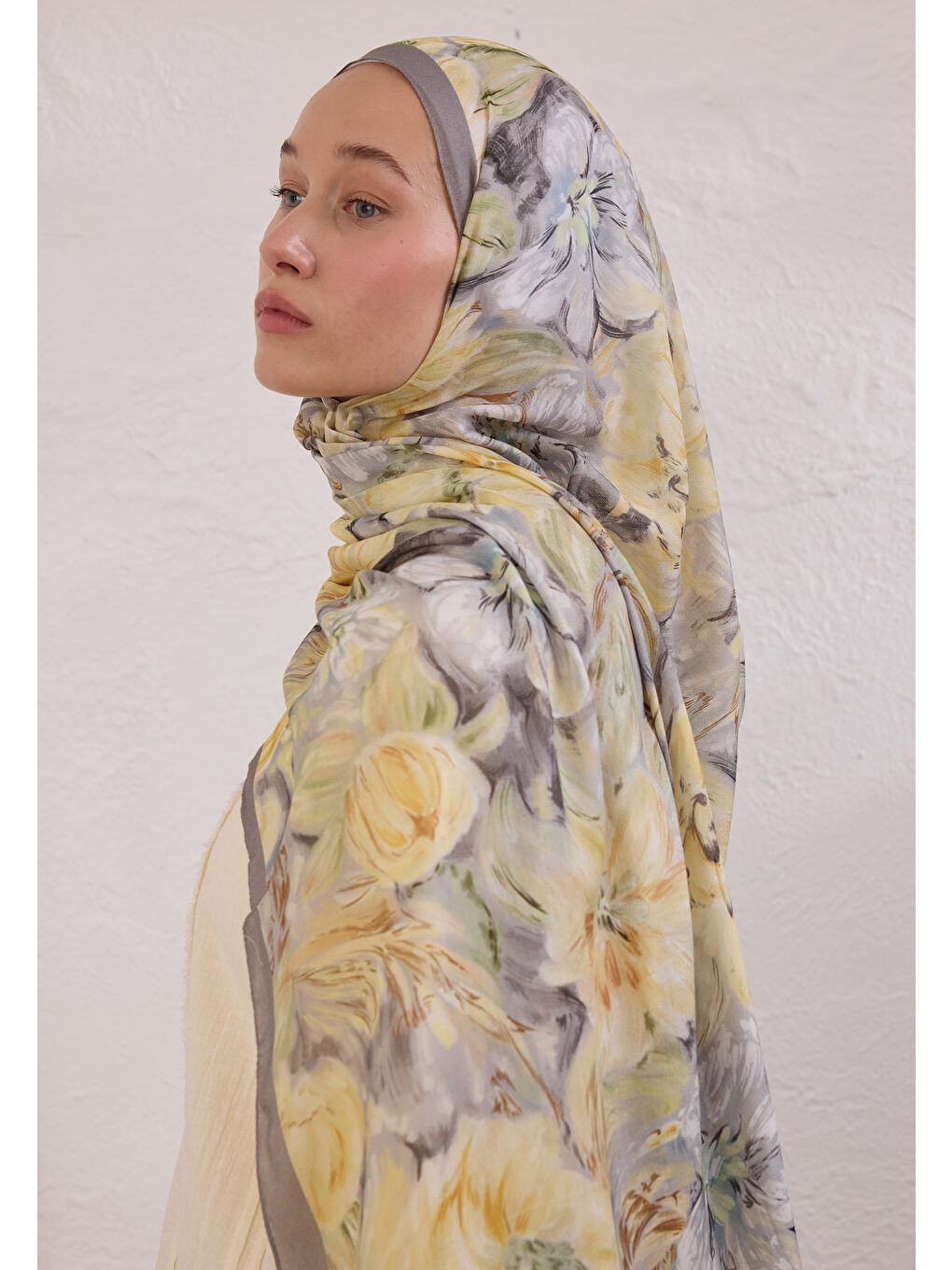 Gri Pure Flora Desen Rami Şal Füme-2