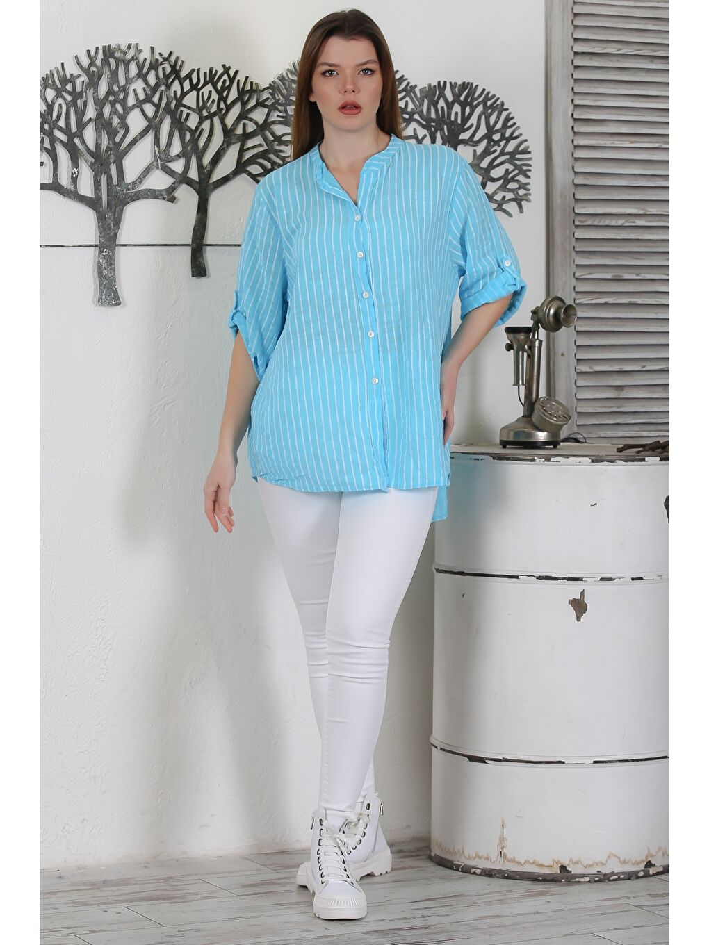 İtalyan Turkuaz Düğmeli 3/4 Kol Çizgili Casual Arkası Uzun Dokuma Gömlek 75 65-7