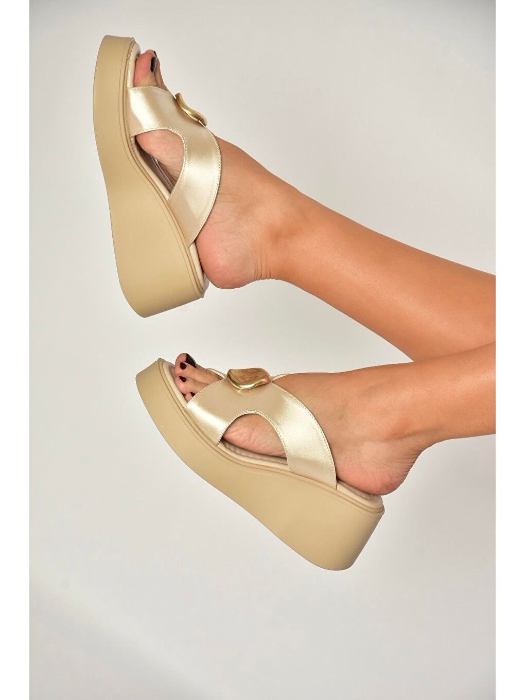 Bej Kadın Terlik Y973965404-1