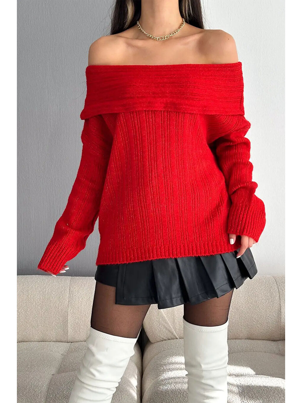 Kadın Madonna Yaka Triko Kırmızı-1