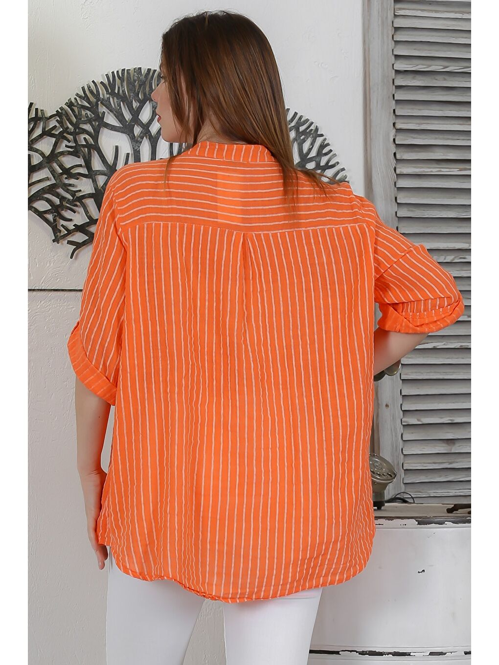 İtalyan Turuncu Düğmeli 3/4 Kol Çizgili Casual Arkası Uzun Dokuma Gömlek-3