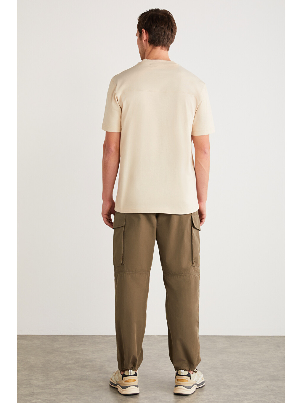 Pablo Erkek %100 Organik Pamuklu Regular Önü Baskılı Dikiş Dekoratif Detaylı Bej T-shirt-5
