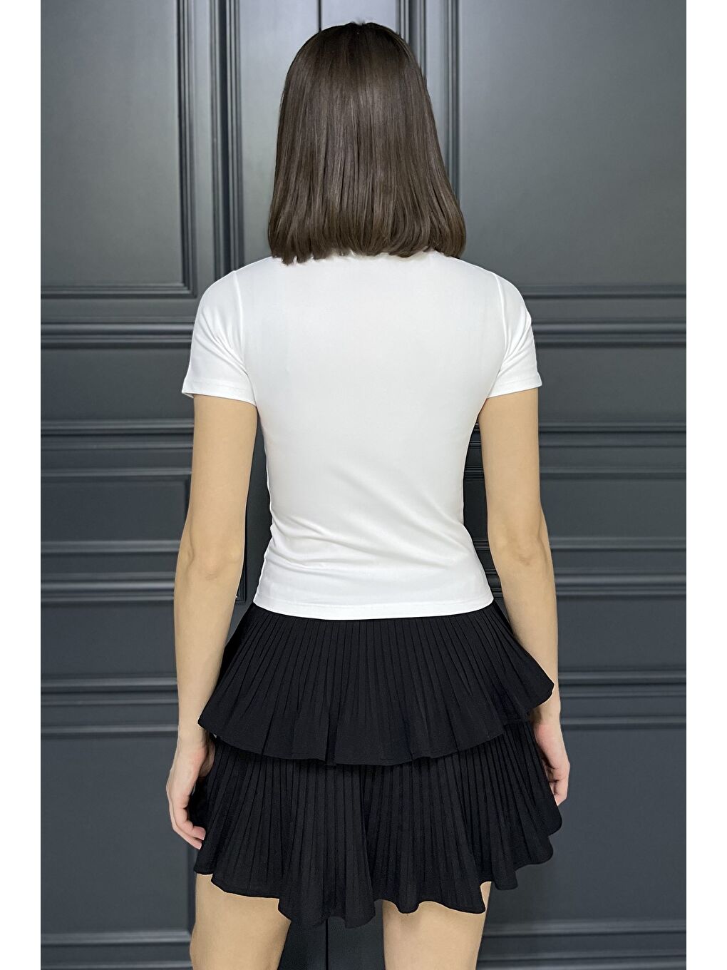 Beyaz Kadın Bisiklet Yaka Elastanlı Modal Kumaş Crop Top Bluz-2