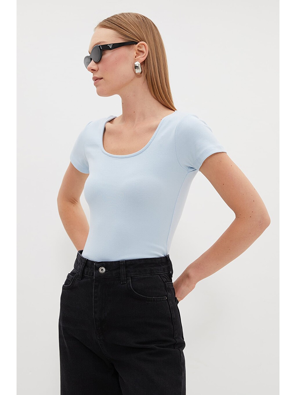 Mavi Basic U Yaka Crop Tişört-3