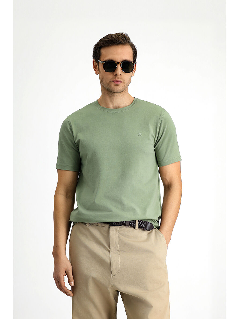 Yeşil Bisiklet Yaka Slim Fit Dar Kesim Süprem Pamuklu Tişört-2