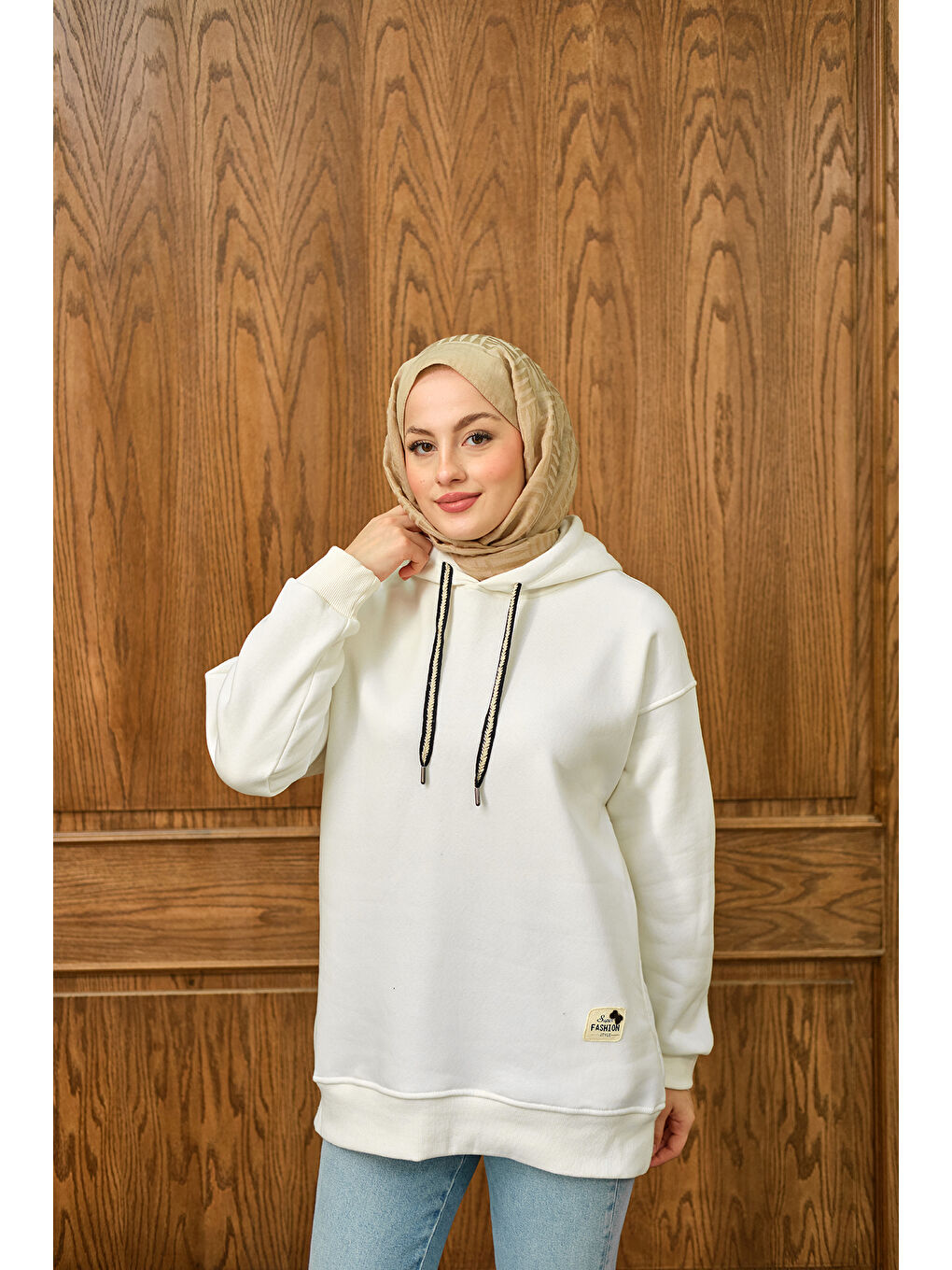 Kadın Arma Detay Sweat Beyaz-2