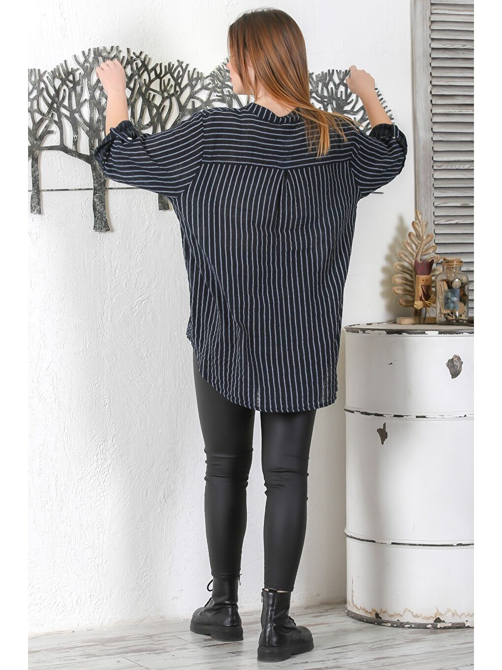 İtalyan Siyah Düğmeli 3/4 Kol Çizgili Casual Arkası Uzun Dokuma Gömlek 75 65-7