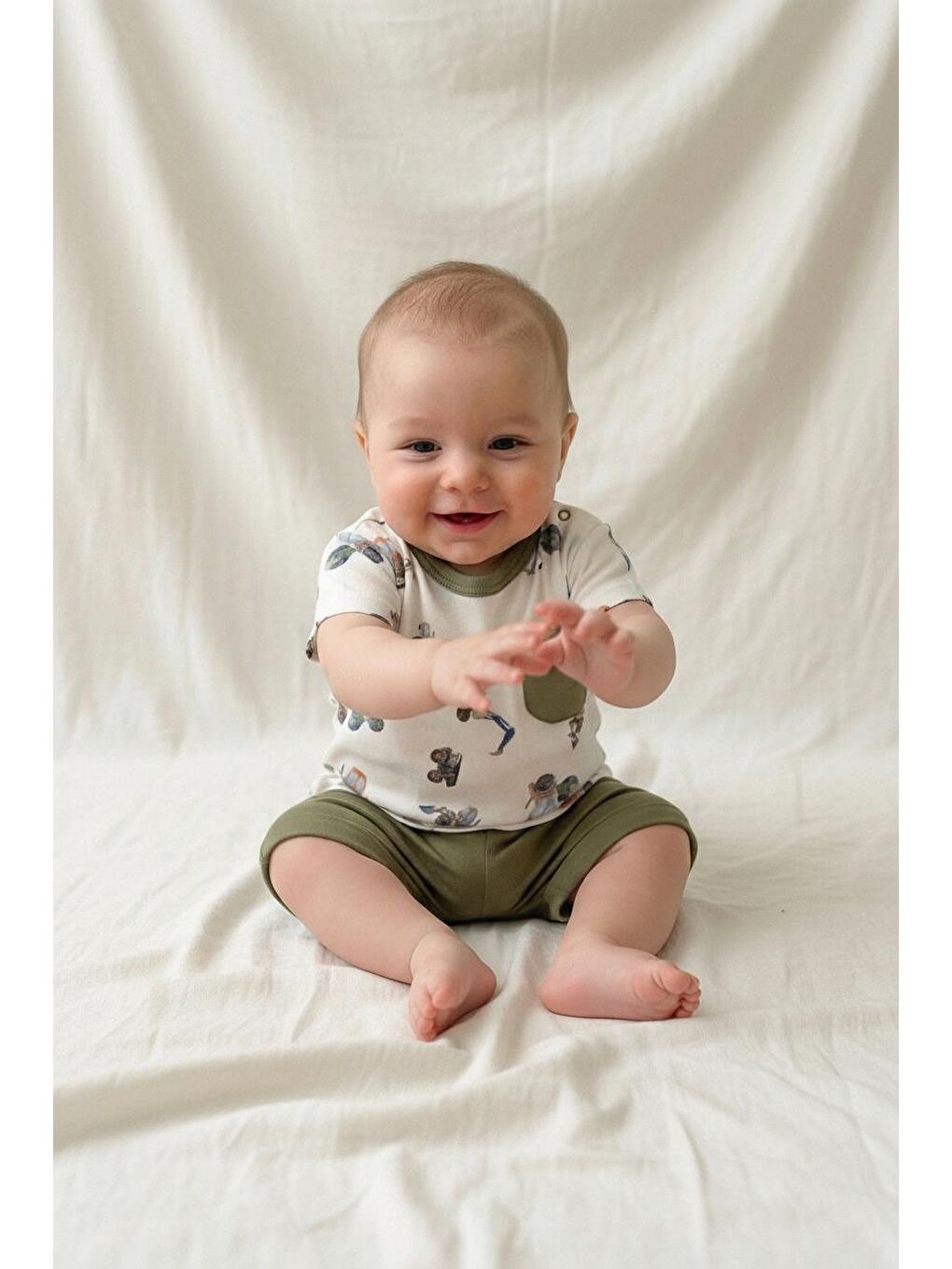 Karışık Work Machine Theme 2'li Şort Takım