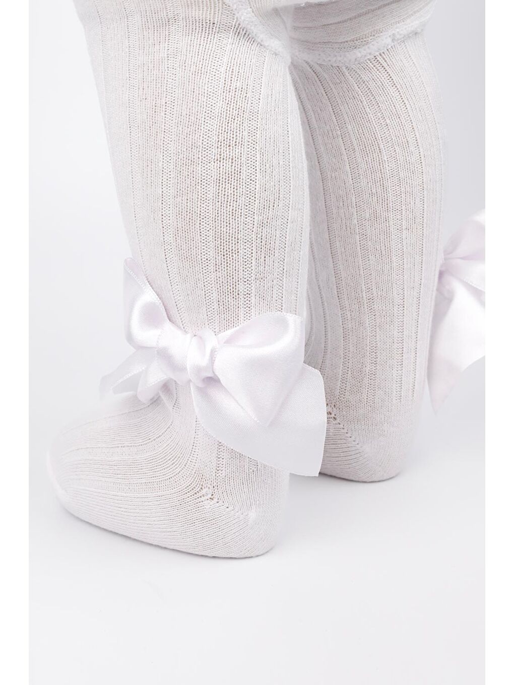 Beyaz Fiyonk Fitilli Kız Çocuk Külotlu Çorap