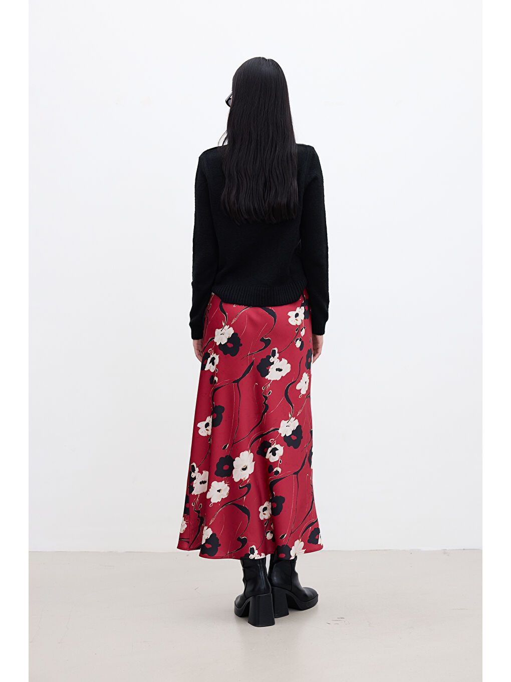 Kırmızı Desenli Saten Midi Etek Japan-7
